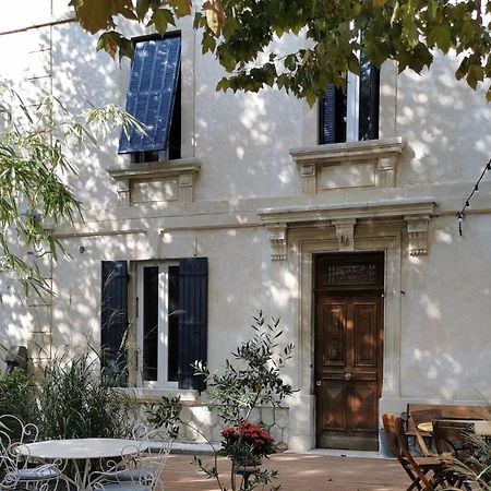 Maison D' Alys Entre Luberon Et Alpilles Cabannes 外观 照片