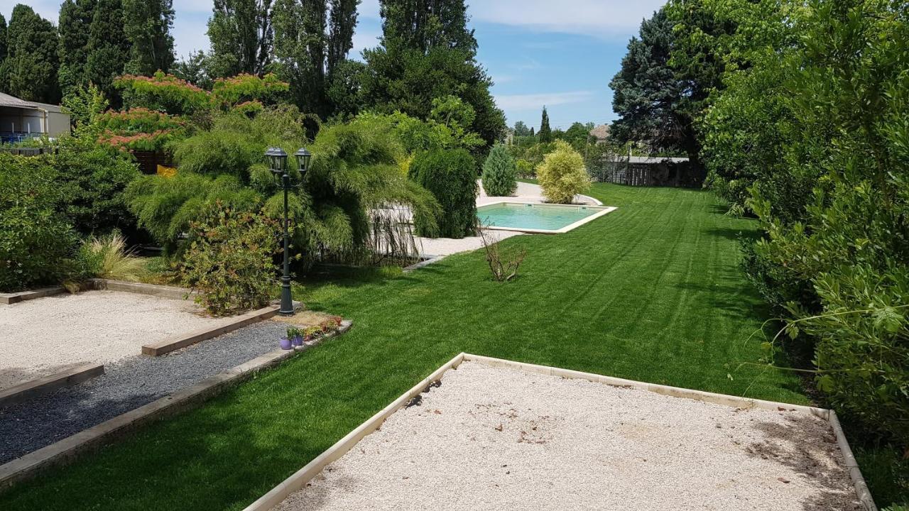 Maison D' Alys Entre Luberon Et Alpilles Cabannes 外观 照片